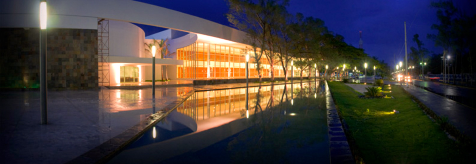Centro de Convenciones Carmen XXI